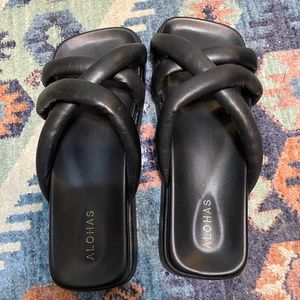 Alohas Criss-Cross Leather Sandals Black Size 40 EU NWOT
